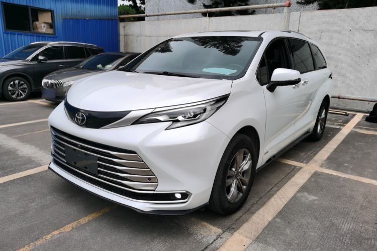 Used Toyota Sienna 2024 2.5L Hybrid Four-Wheel Drive Prestige Edition