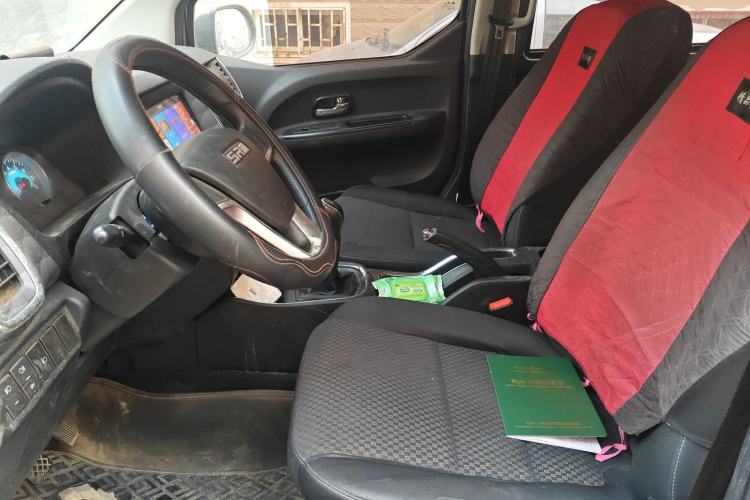 Used Jinbei Gold Hiace 2021 1.5L Passenger Vehicle Engineering Lion 6 Seats
