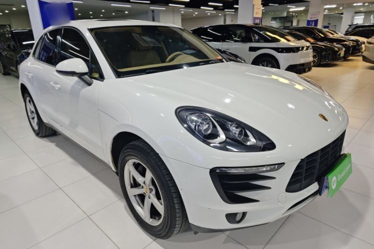 Used Porsche Macan 2017 Macan 2.0T
