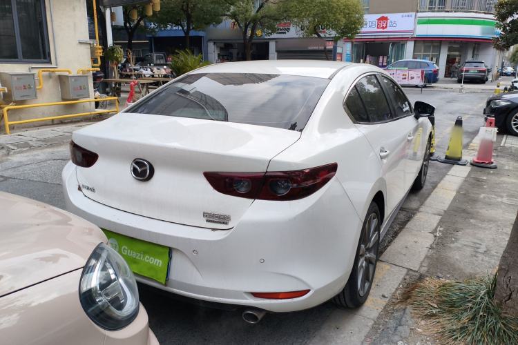 Used Mazda Mazda 3 Axela 2023 2.0L Automatic ZhiXuan Edition
