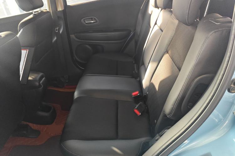 Used Honda Vezel 2020 1.5L CVT Pioneer Edition
