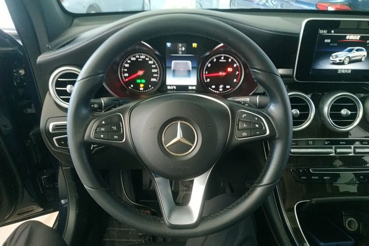 Used Mercedes-Benz GLC 2018 Facelifted GLC 260 4MATIC Dynamic Edition