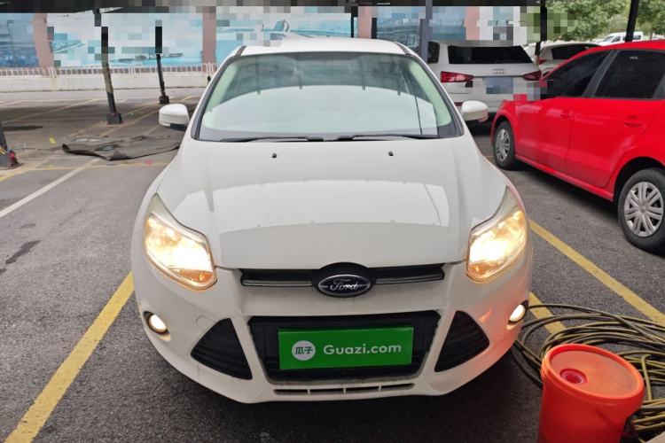 Used Ford Focus 2012 Sedan 1.6L Automatic Comfort Model

