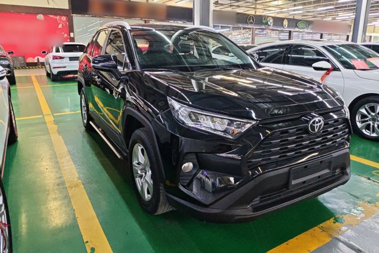 Used Toyota RAV4 2021 2.0L CVT Two-Wheel Drive Urban Edition
