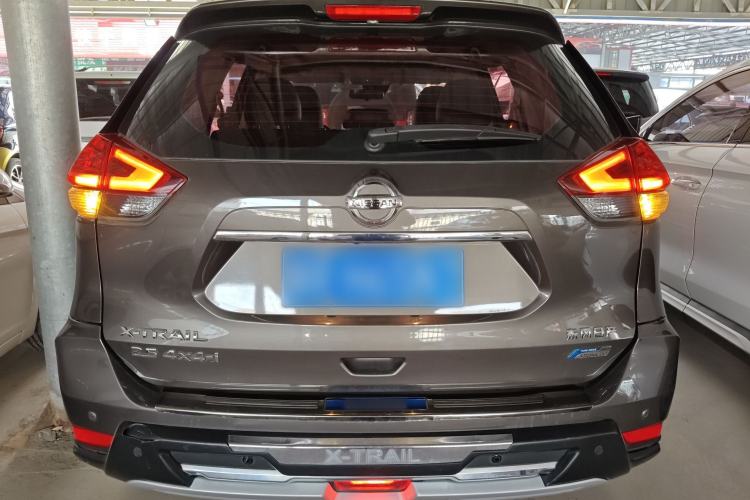 Used Nissan X-Trail 2017 2.5L CVT Luxury Edition 4WD
