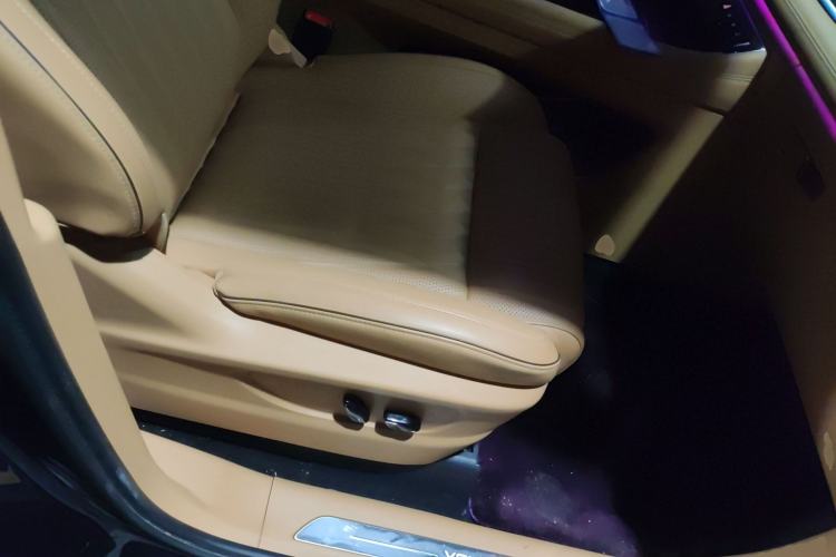 Used VOYAH Dream 2022 Low-Carbon Edition Dream+ Smart Enjoyment Package