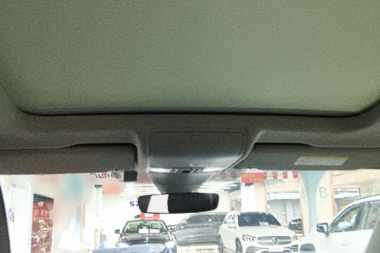 Used Volkswagen Tiguan L 2023 Restyled 330TSI Automatic Two-Wheel Drive R-Line Flagship Edition
