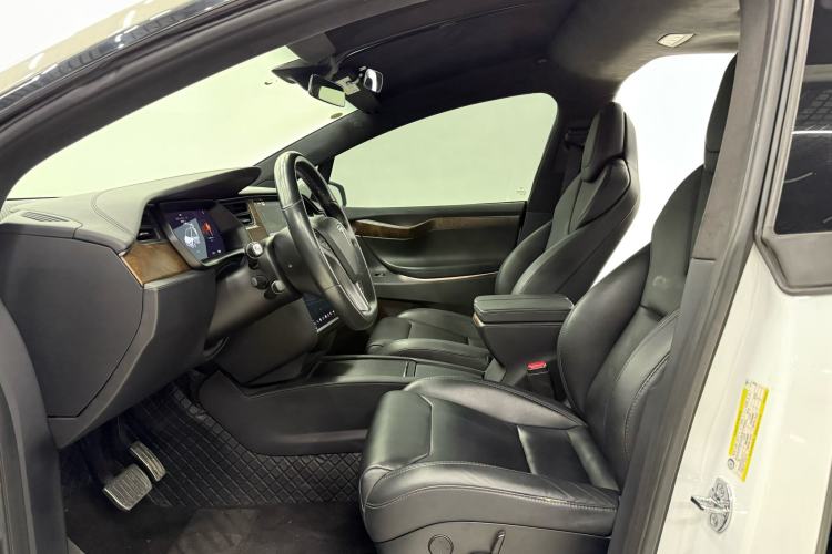 Used Tesla Model X 2017 X 100D Long Range Edition
