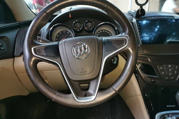 Used Buick Regal 2015 2.0L Leading Fashion Edition
