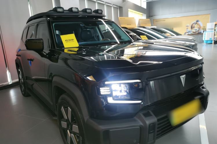 Used Deepal G318 2024 Four-Wheel-Drive Air Suspension Model