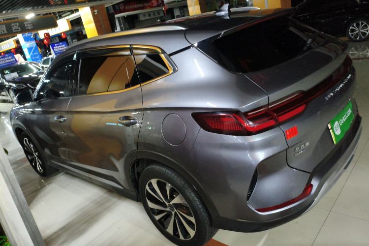 Used BYD Song PLUS New Energy 2024 HONOR Edition DM-i 150km Flagship PLUS
