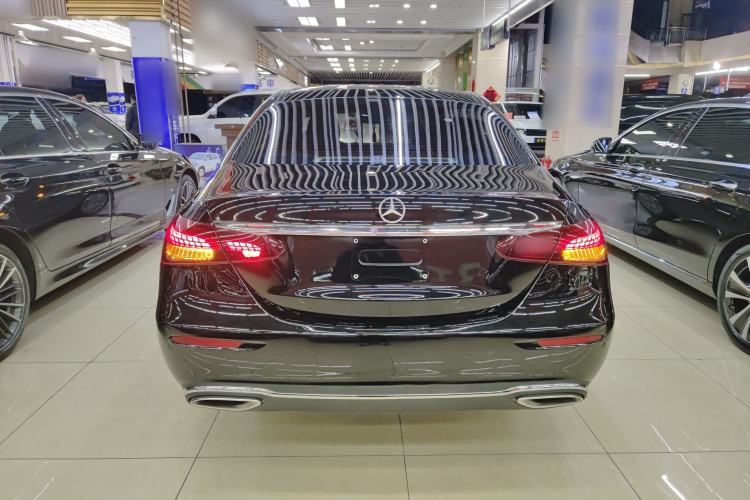 Used Mercedes-Benz E-Class 2023 Updated E 300 L Fashion Edition
