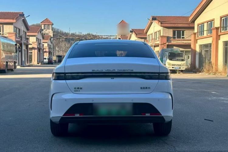 Used BYD Destroyer 05 2024 HONOR Edition DM-i 55KM Luxury Model
