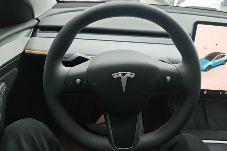 Used Tesla Model Y 2024 Rear-Wheel-Drive Version