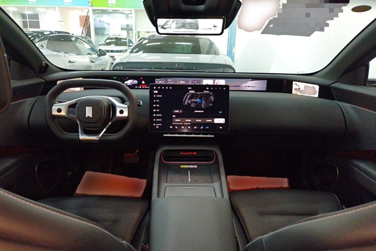 Used  12 2025 Max Extended-Range Edition
