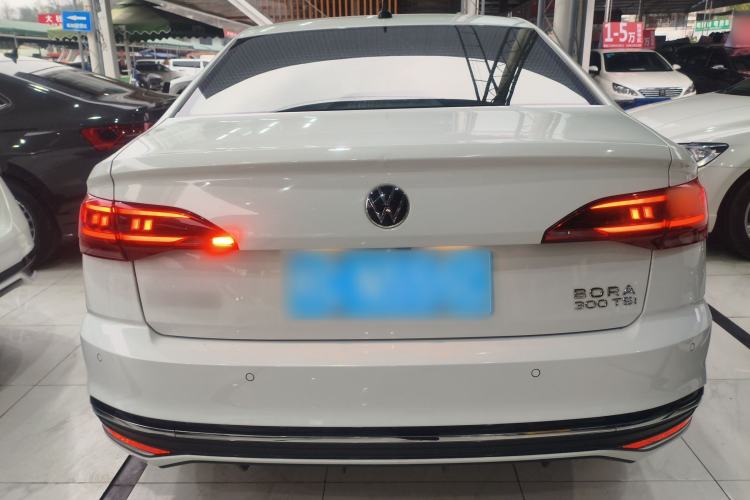 Used Volkswagen Bora 2023 300TSI DSG Prestige Edition
