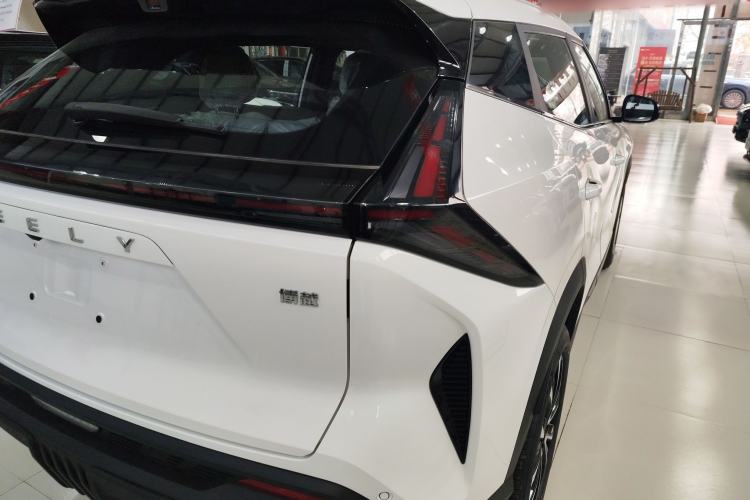 Used Geely Auto Emgrand X7 Sport 2026 Model 1.5TD Aspirational
