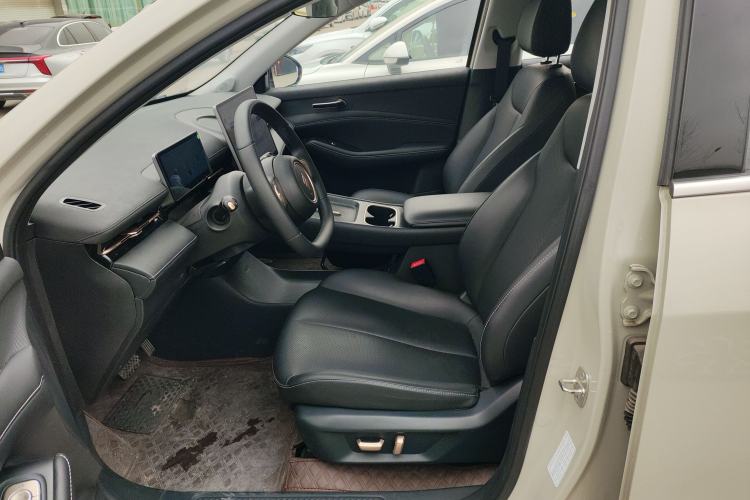 Used Baojun Yunhai 2024 600km Pure Electric Version
