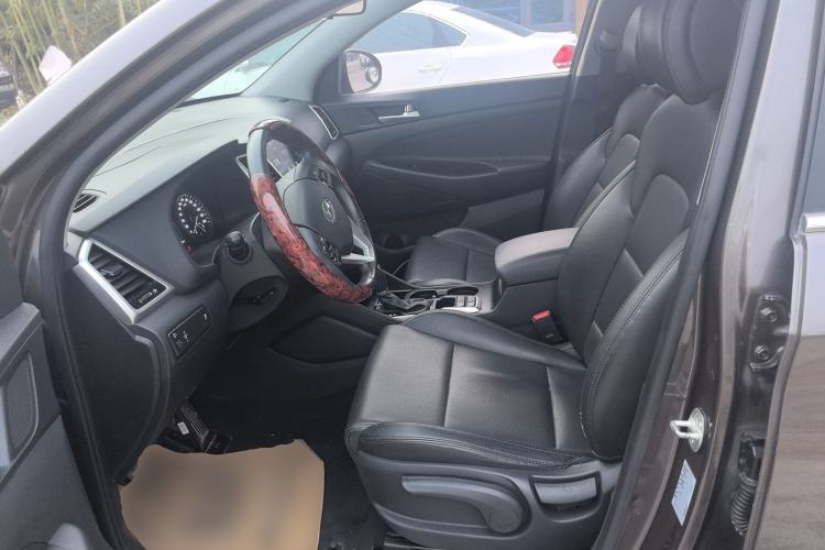 Used Hyundai Tucson 2015 1.6T Dual-Clutch Two-Wheel-Drive Smart Model