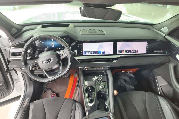 Used Geely Auto Monjaro L 2024 2.0TD High-Power Automatic Two-Wheel Drive Skyline Edition
