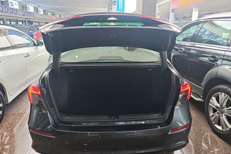 Used Honda Civic 2022 240TURBO CVT Dynamic Control Version
