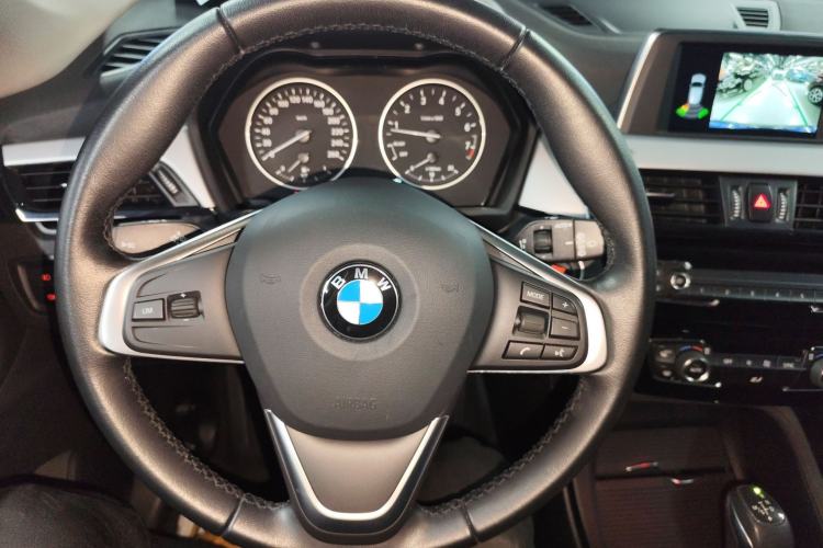 Used BMW X1 2018 sDrive20Li Leading Model
