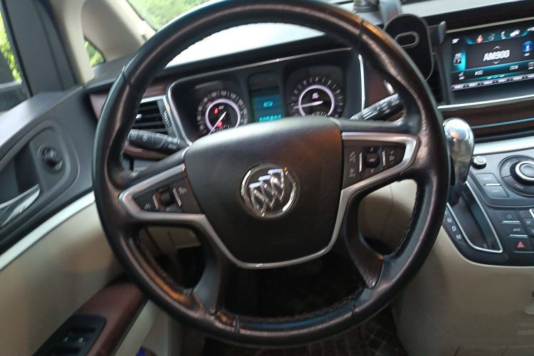 Used Buick GL8 2017 25S Prestige Version China V Standard
