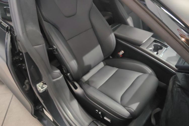 Used Tesla Model S 2023 Dual-Motor All-Wheel-Drive Version
