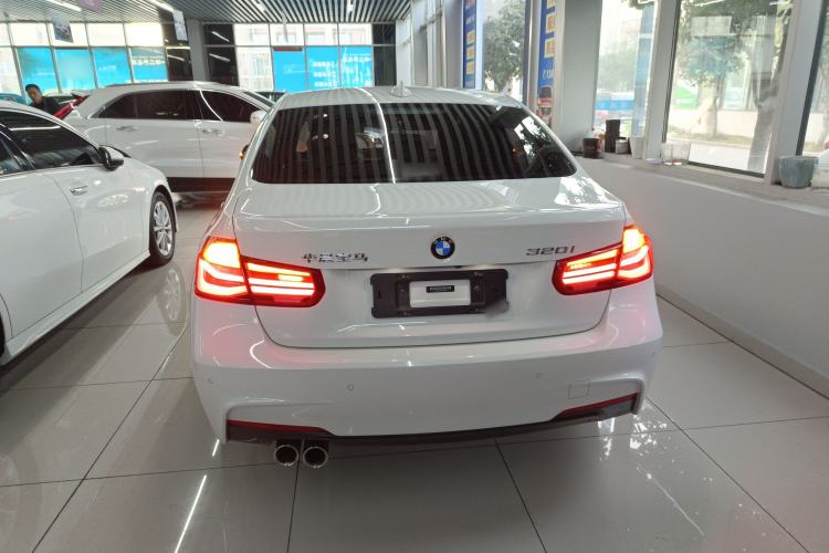 Used BMW 3 Series 2019 320i M Sport Package
