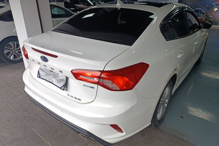 Used Ford Focus 2020 Sedan EcoBoost 180 Automatic Trend Edition
