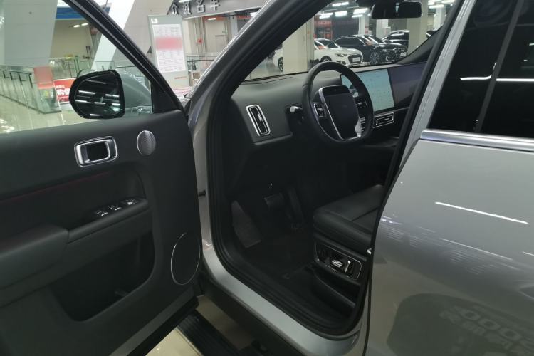 Used Li Auto L9 2024 Ultra Model
