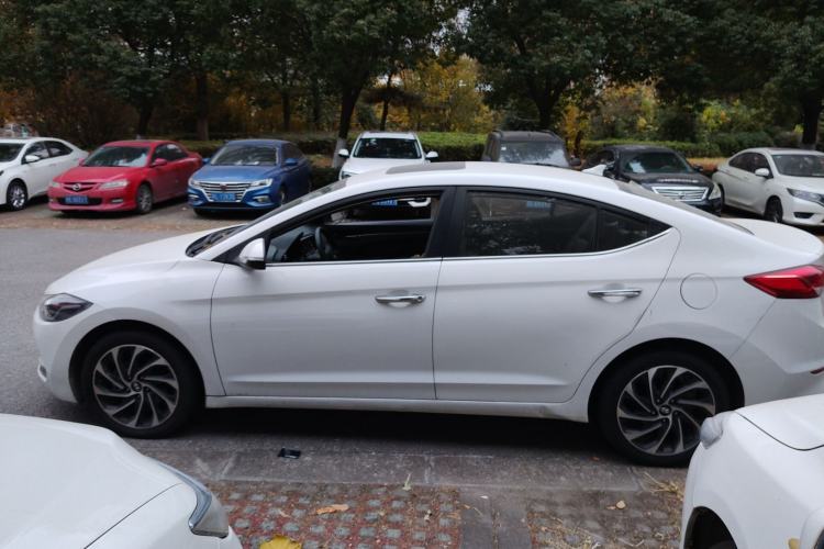 Used Hyundai Elantra 2019 1.5L CVT ZhiXuan – Elite Version
