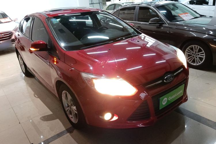 Used Ford Focus 2012 Hatchback 1.6L Automatic Fashion Edition
