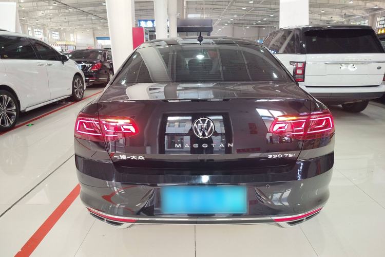 Used Volkswagen Magotan 2023 2 Million Units Commemorative Edition 330TSI DSG Luxury Version
