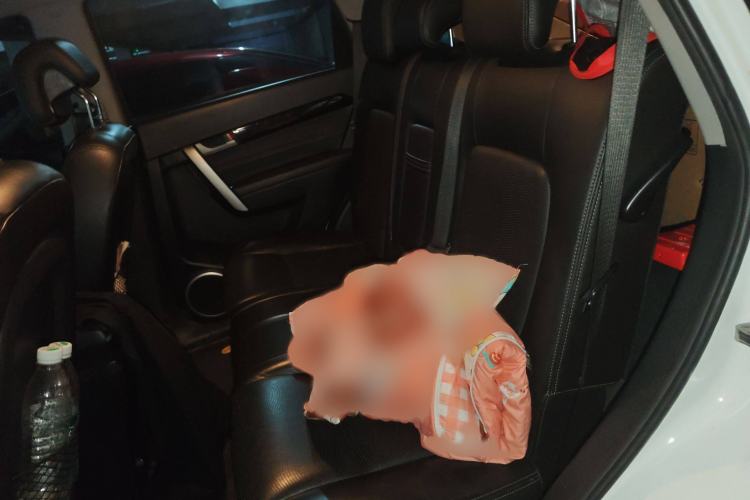 Used Chevrolet Captiva 2014 2.4L 4x4 Flagship Edition 7 Seats
