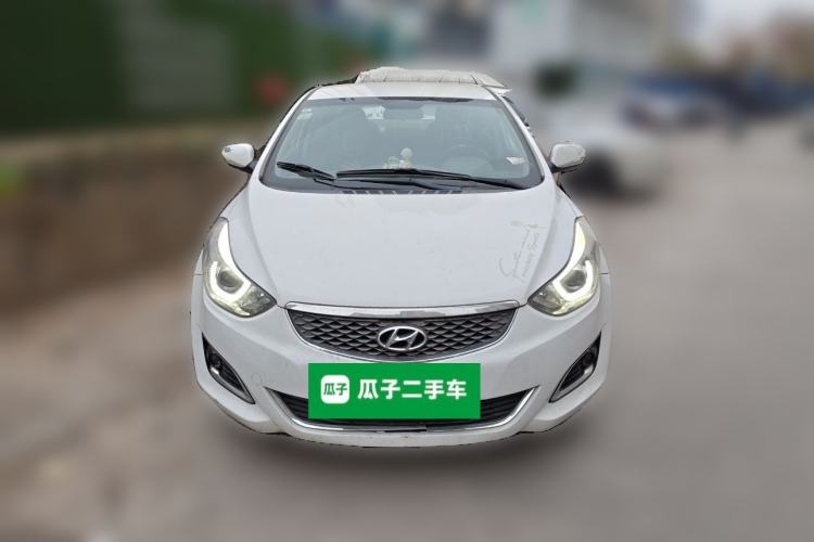 Used Hyundai Elantra (5th Generation / Langdong) 2016 1.6L Automatic Smart Version