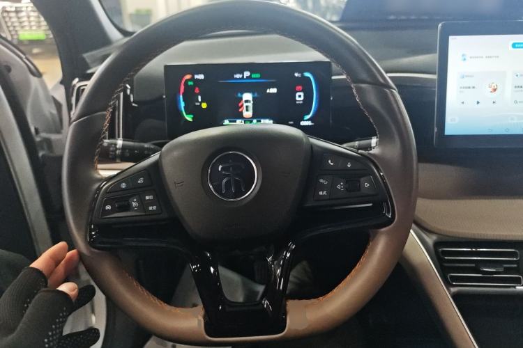 Used BYD Song Pro New Energy 2024 HONOR Edition DM-i 71KM Navigation Model