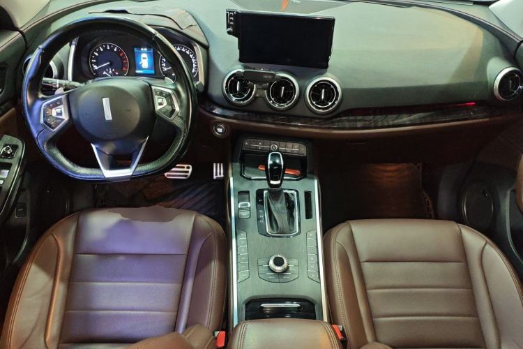 Used Wey VV5 2019 Upgraded Model 2.0T Two-Wheel Drive Ultra-Luxury Version China V Standard
