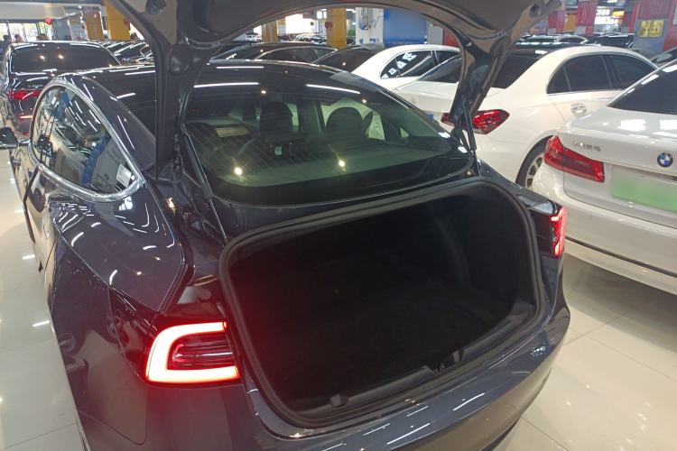 Used Tesla Model 3 2019 Standard Range Rear-Drive Upgraded Version
