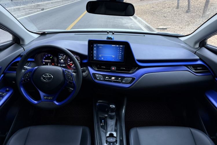 Used Toyota C-HR 2021 2.0L Luxury Edition
