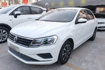 Used Volkswagen Jetta 2017 1.5L Manual Fashion Edition