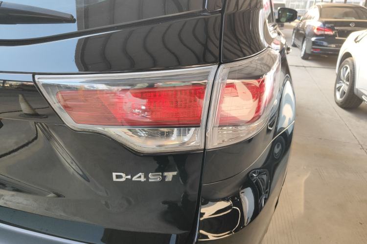 Used Toyota Highlander 2015 2.0T Two-Wheel Drive Elite Edition 7 Seats
