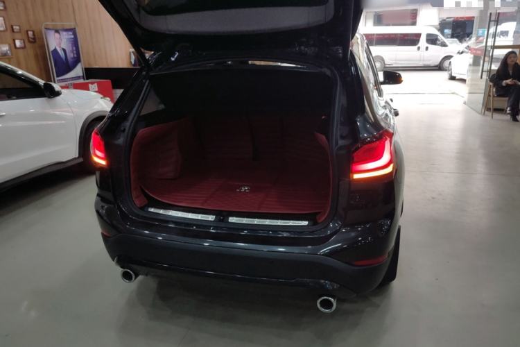 Used BMW X1 2021 Restyled sDrive25Li Leading Edition
