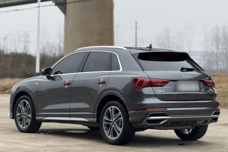 Used Audi Q3 2022 40 TFSI Fashion Dynamic Model
