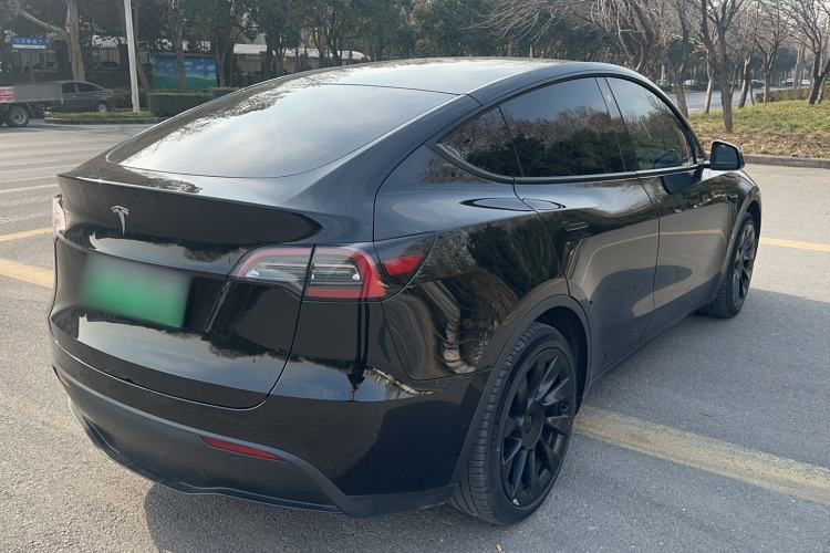 Used Tesla Model Y 2022 Rear-Wheel-Drive Version
