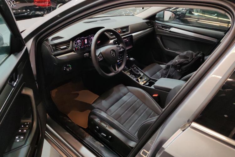 Used Skoda Superb 2021 TSI330 DSG Comfort Edition
