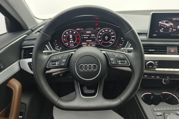 Used Audi A4L 2017 40 TFSI Sport Edition
