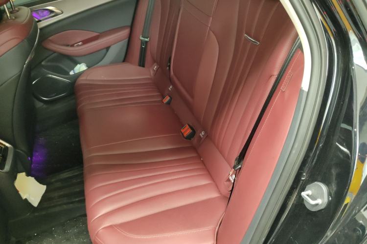 Used Hongqi H5 2023 2.0T Automatic Smart Connect Flagship Edition
