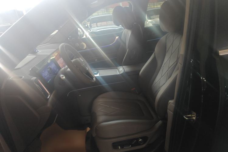 Used Hima AITO M9 2024 All-Electric Ultra Version 100 kWh 6-Seater Model
