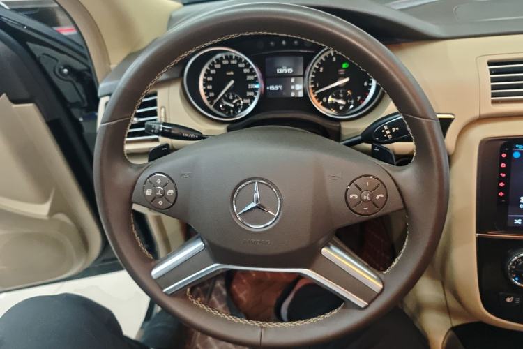 Used Mercedes-Benz R-Class 2017 R 320 4MATIC Business Edition Prestige Model